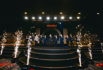 LỄ KỶ NIỆM 30 NĂM THÀNH LẬP ISUZU VIỆT NAM