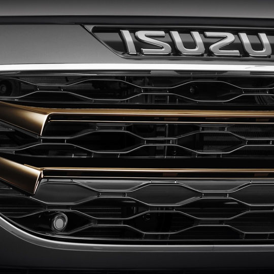 XE SUV ISUZU - MU-X CHỞ TIỀN - PREMIUM 1.9L 4x4 AT