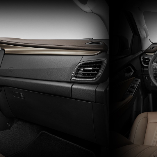 XE SUV ISUZU - MU-X CHỞ TIỀN - PREMIUM 1.9L 4x4 AT