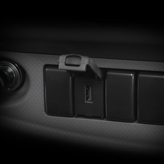 Xe tải ISUZU - FRR90LE5 - Cabin Sát-xi