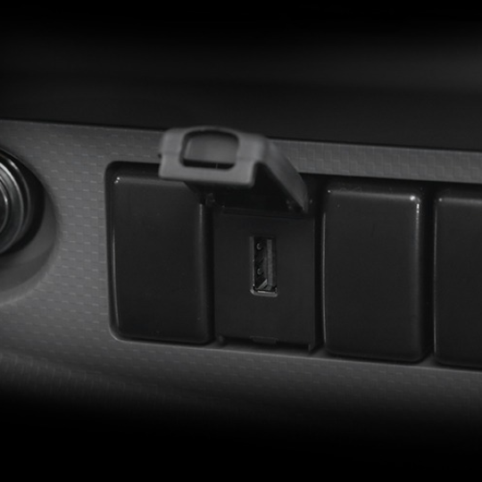 Xe tải ISUZU - NPR85KE5A - Cabin Sát-xi