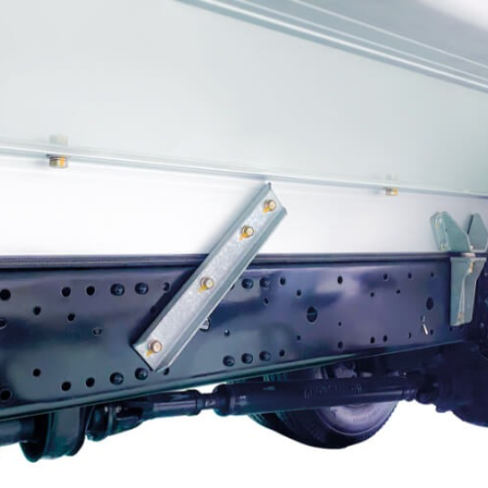 Xe tải ISUZU - QMR77HE5 - QUYEN AUTO.DLAS