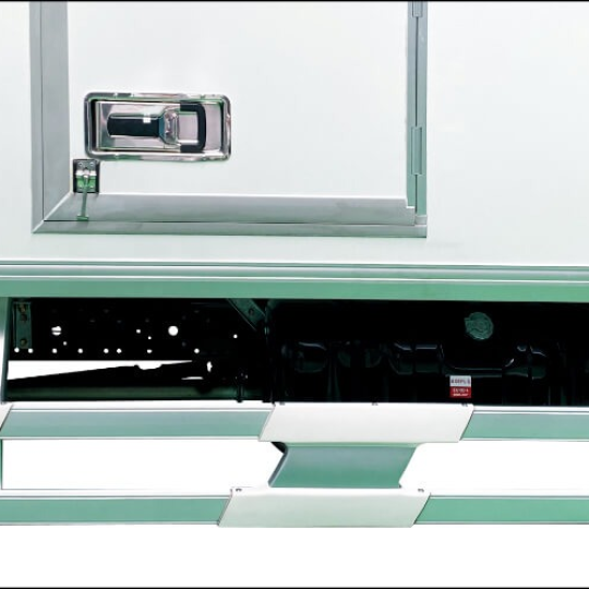 Xe tải ISUZU - QMR77HE5 - QUYEN AUTO.DLAS