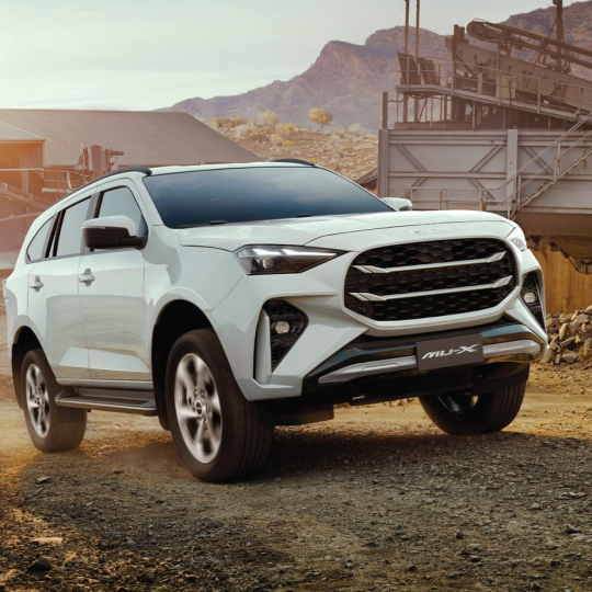 XE SUV ISUZU - MU-X - B7 Plus 1.9L 4x2 AT