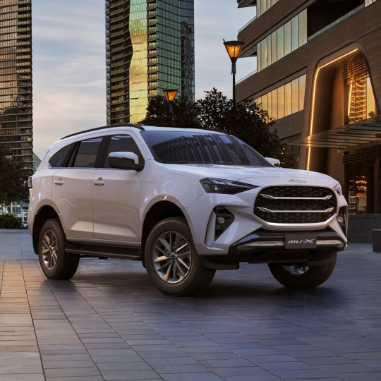 XE SUV ISUZU - MU-X - SPORT 1.9L 4x4 AT