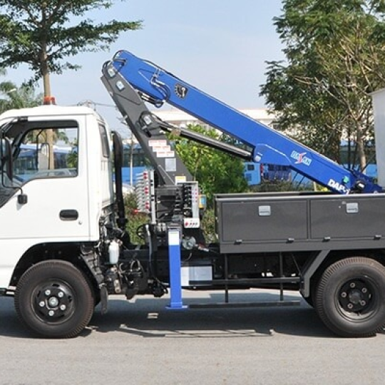 Xe Nâng Người QKR77HE4-TNNIS 180 (4 x 2)